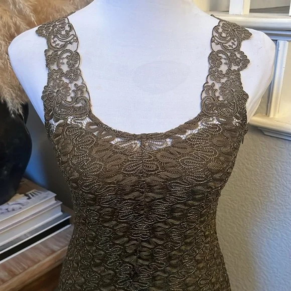 FREE PEOPLE Foiled Again Olive Lace Bodycon Open Back Boho Mini Dress Size XS - Picture 3 of 7